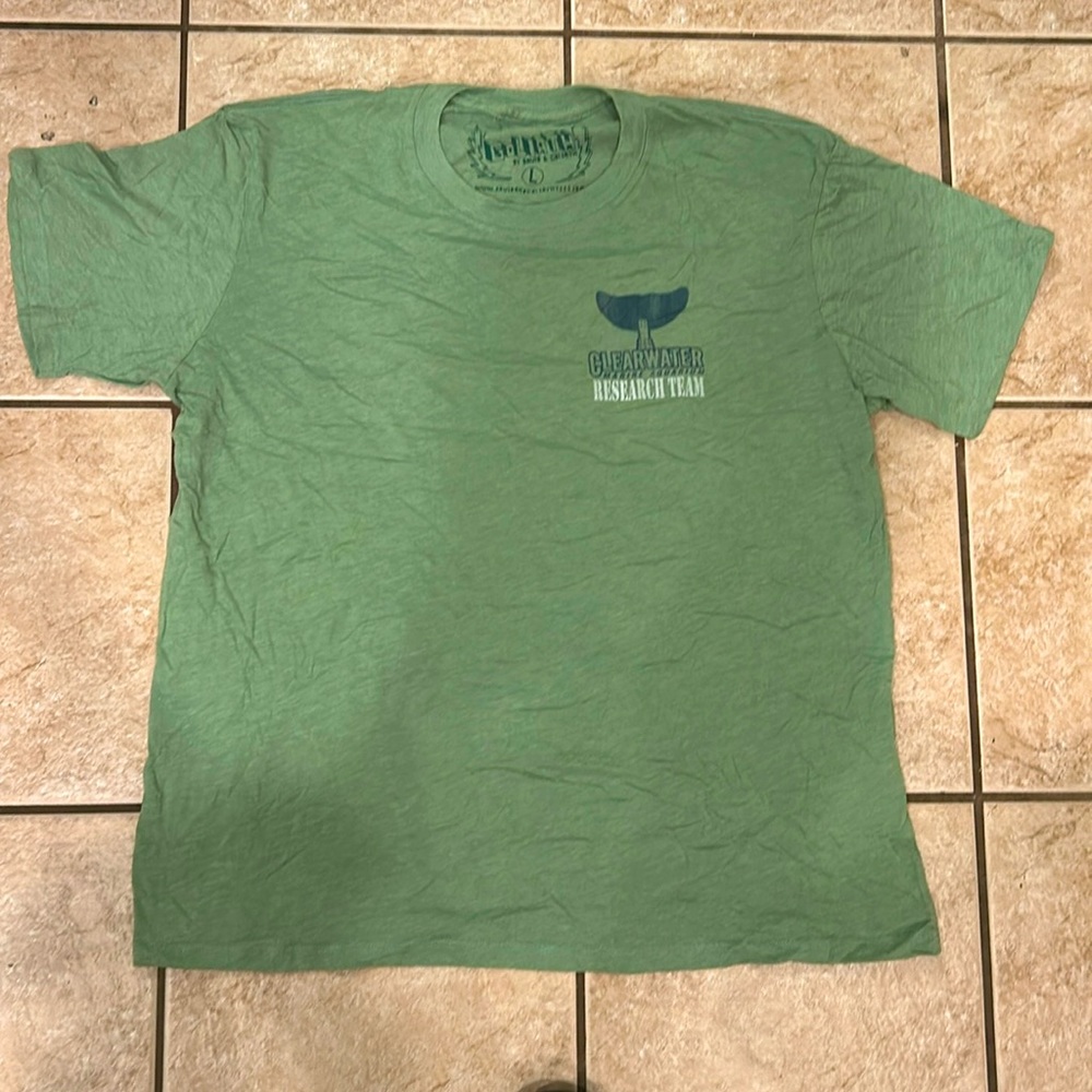 Large Clearwater Marine Aquarium Research Team Green Tee!!💚🐠Awesome quality!!